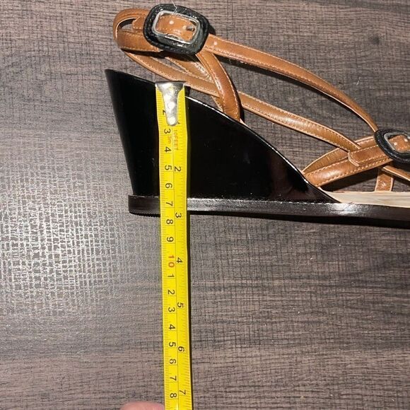 Cole Haan strappy sandals size 8.5 - Picture 9 of 9